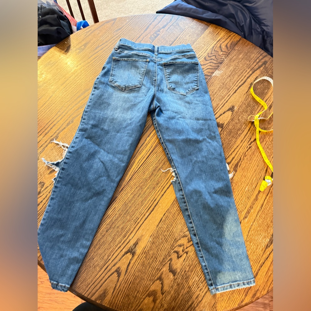 SO High Rise Curvy Mom Jean - Picture 6 of 6